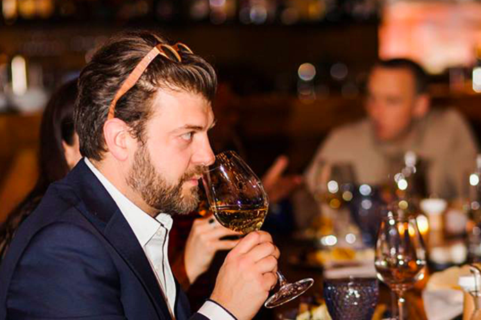 フェウディロマンス ニコラ氏